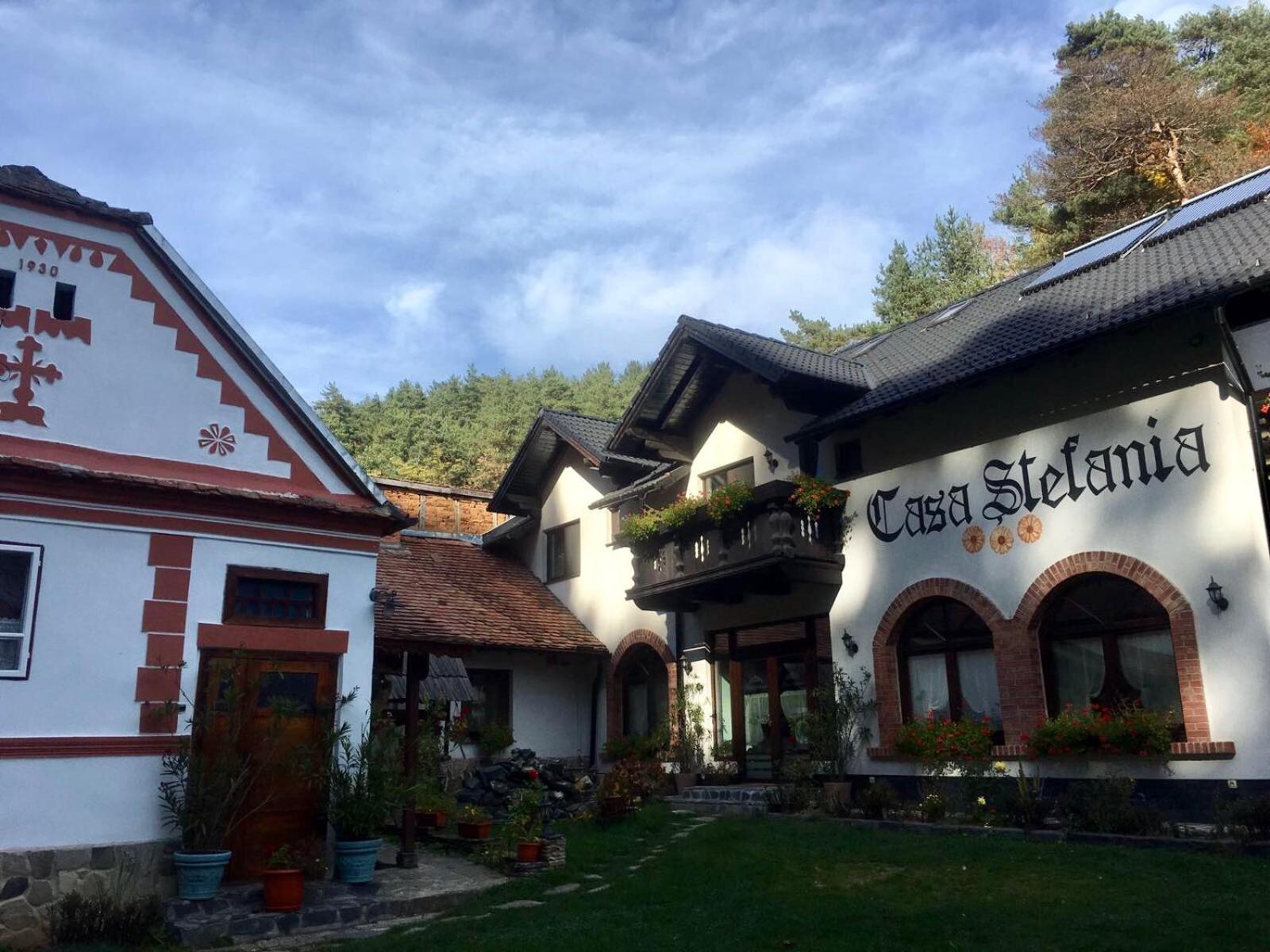 Casa Stefania Hotel Talmacel Exterior photo