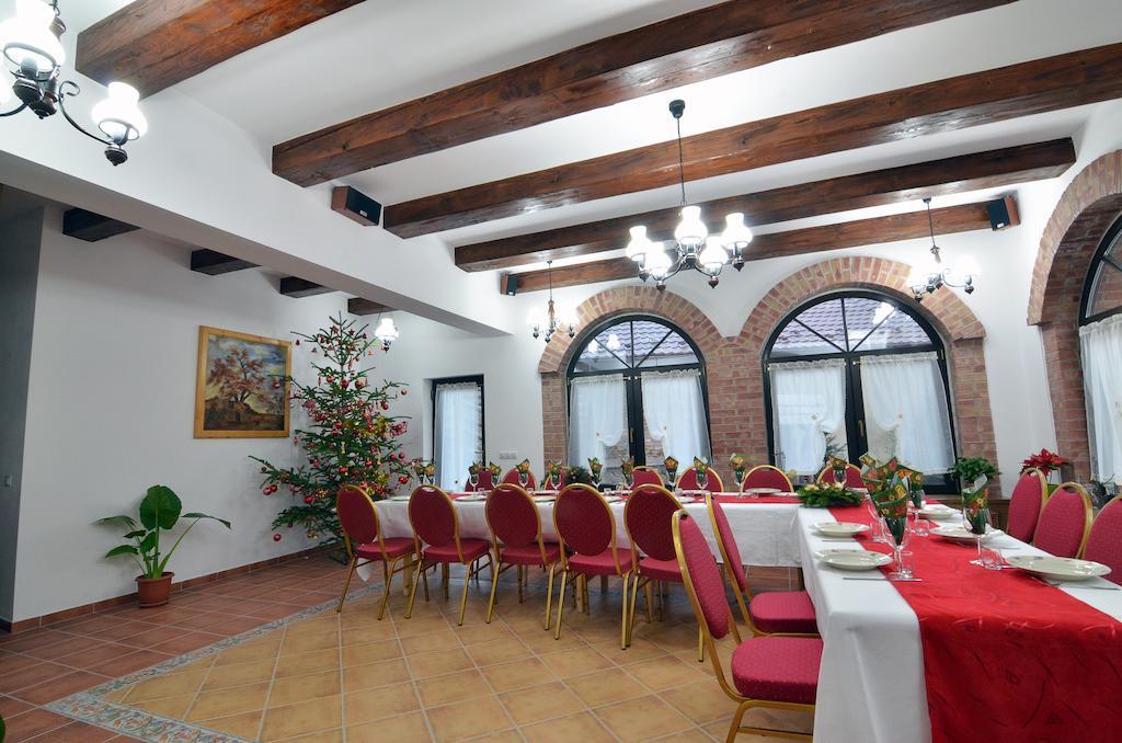 Casa Stefania Hotel Talmacel Exterior photo